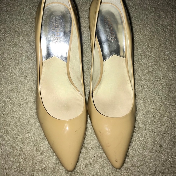 Michael Kors nude heels size 9 - Picture 3 of 6